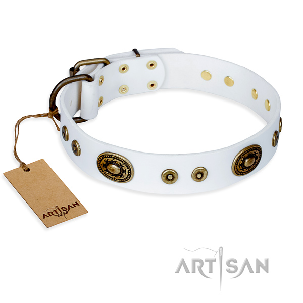 Genuine leather dog collar made of top notch material with corrosion proof traditional buckle