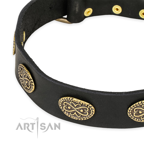 Fine quality full grain genuine leather collar for your attractive pet