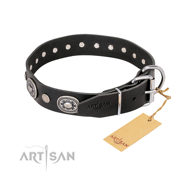 Strong natural genuine leather dog collar made for everyday use